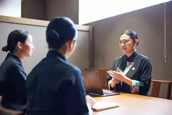 「未知との出会いが面白い！　夢を磨き上げ、ホテル業界で活躍する叡啓大学1期卒業生が身につけた「失敗を恐れないチャレンジ精神」」の画像
