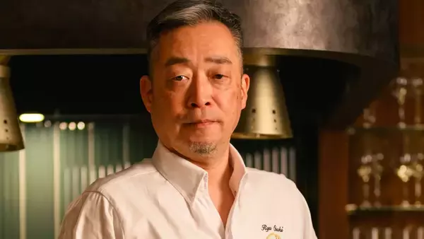 ザ・ペニンシュラ東京の歴史に名を刻んだ名匠・大崎竜の「還暦からの逆襲」――銀座の喧騒をはるか見下ろす7席の空間で、日本の至宝である“怪物（最高級乾物）”に命を吹き込む、孤独な挑戦。