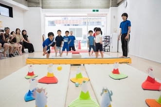子どもの「運動嫌い」をそのままにしない。体力・運動習慣の課題に向き合う、文京区「からスポ」の少人数指導と地域への挑戦