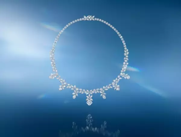 オランダ発ダイヤモンドジュエラー「ROYAL ASSCHER」が、創業170周年を記念して「ROYAL ASSCHER SIGNATURE CUT COLLECTION」より新作ハイジュエリーを発表