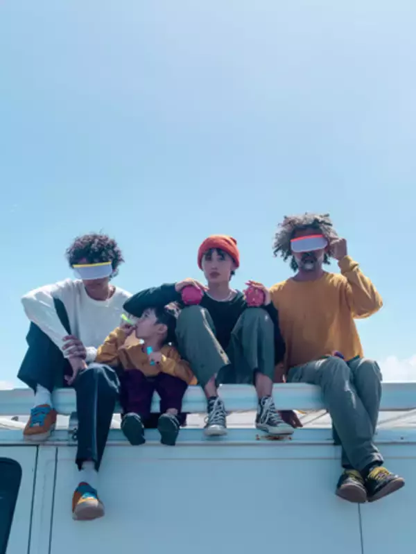 モジュールで拡張可能なワークウェア を開発する『MONSHKA(モンシュカ)』インタースタイル2022に出展、一般先行販売（予約）は3月初旬予定。