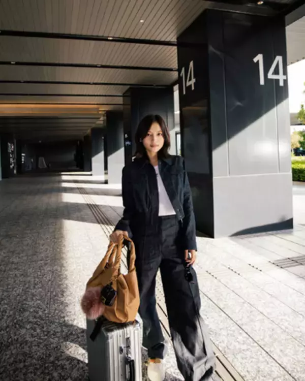 川口春奈がフェンディのトータルルックを纏って登場！