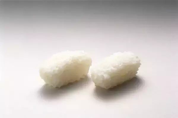 高嶺の花だった寿司の大衆化を実現した「寿司ロボット」。誕生から40年以上活躍し進化を続ける開発STORY