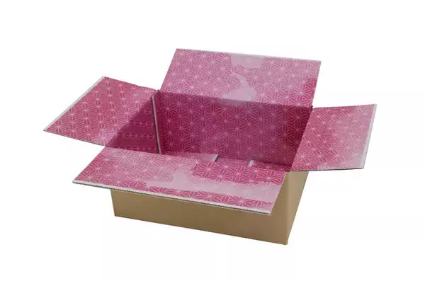 「開けて感動『内側印刷ダンボール』出荷拠点拡大！」の画像