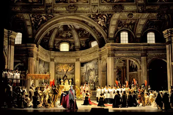 【新国立劇場】《この夏、オペラパレスで本物の感動を体験しよう！新国立劇場 高校生のためのオペラ鑑賞教室2024『トスカ』》