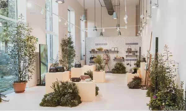 イタリア・パルマ発、洗練と遊び心が響き合う -COCCINELLE（コチネッレ）、ミラノファッションウィークで2026秋冬コレクションを発表！