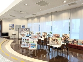 【セミナーハウス クロス・ウェーブ幕張】「2026 World Triathlon Para Cup Chiba」開催記念展示11月8日（日）まで、館内にて大会の魅力を発信