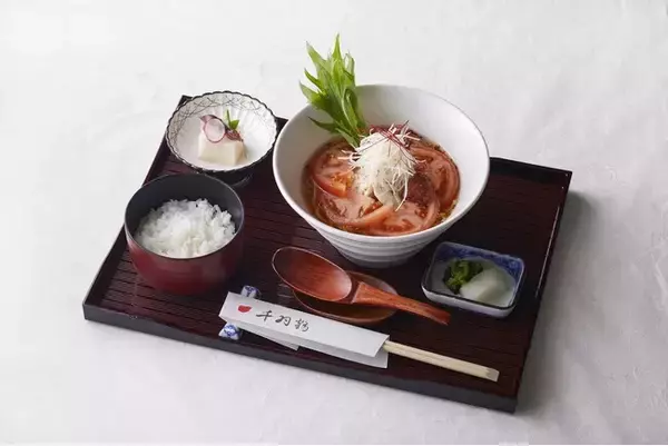 「【ホテルニューオータニ博多】ラーメン好きの和食料理長が“本気”で作った「和だし麺」に新作「とまと香る塩」が登場！」の画像