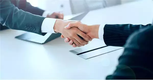 富士通と日本IBM、テクノロジーを活用した共創を通じたより良い社会の実現を目指して協業検討を開始