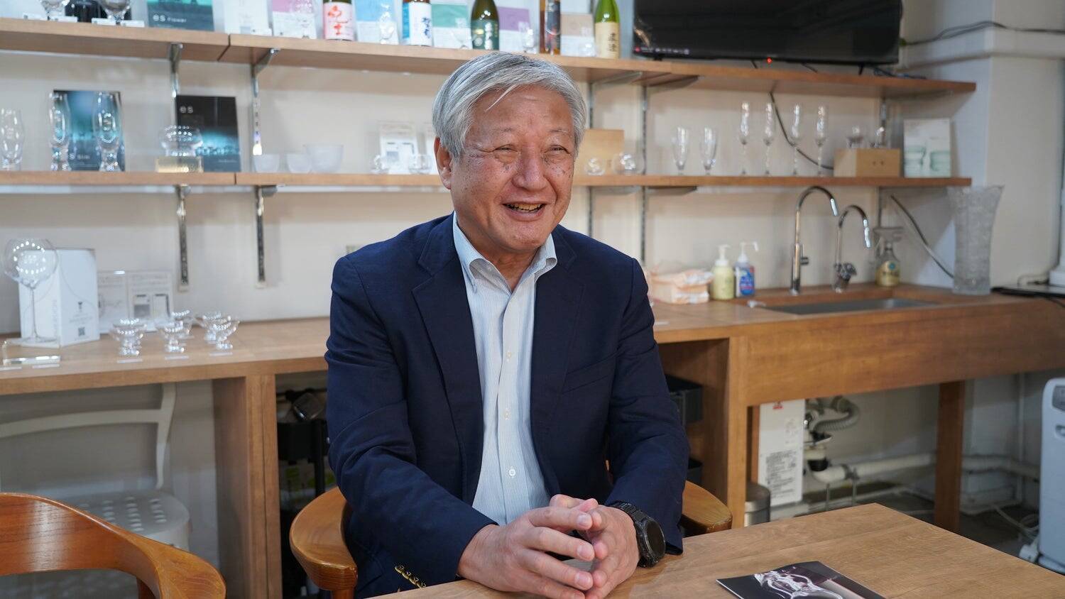 「グラスで人生をおもしろくする」創業からまもなく100年を迎える問屋がたどり着いた“トリプリング”という新しい嗜み方