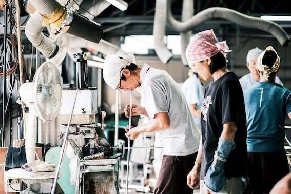 「グラスで人生をおもしろくする」創業からまもなく100年を迎える問屋がたどり着いた“トリプリング”という新しい嗜み方