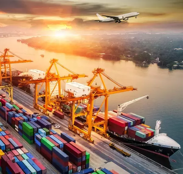 「小型化・オフグリッド化を実現したコールドストレージで、国内外での新しいコールドチェーン構築に挑む」の画像