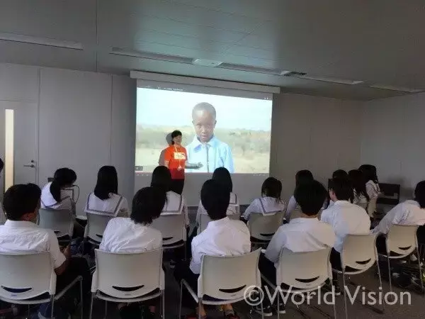 「グローバル教育の一環としてのワールド・ビジョン・サマースクール。15年間の取り組みを担当者が振り返る」の画像