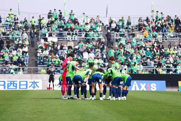 【JAF鳥取】白熱のホームゲームをスタジアムで応援しよう！JAF会員証提示でガイナーレ鳥取 当日観戦チケット（全席種）50％割引