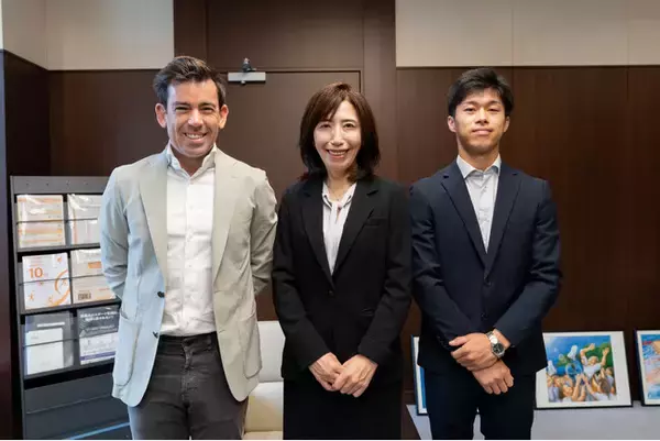 MotoGP(TM)副CEOカルロス・エスペレータと日本人ライダー小椋藍、もてぎグランプリを前にスポーツ庁を訪問
