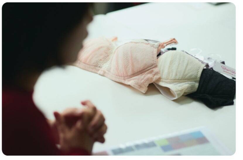 体調が落ち込むときこそ、かわいいインナーで気分もスタイルもUP！ーバイヤーの開発への想いを綴るー