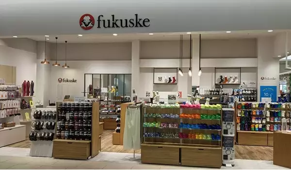 2022年10月1日(土)に「fukuske  浦添パルコシティ店」がオープン