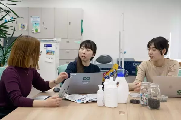 「「使い捨てをなくす これからのごみ箱」誰もが主役のリサイクルプログラム」の画像