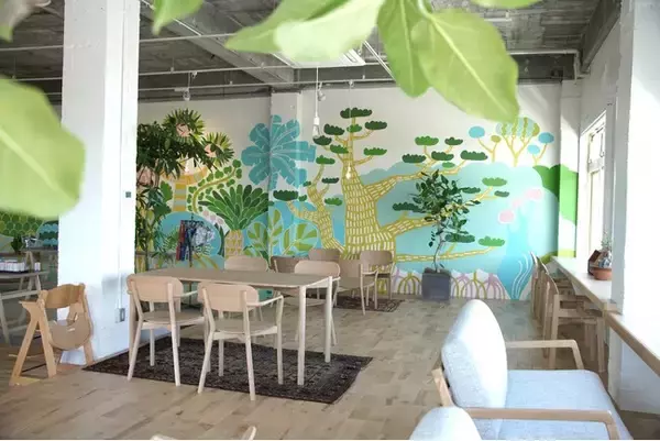 layout cafe 沖縄県宜野湾市に８月８日グランドオープン！