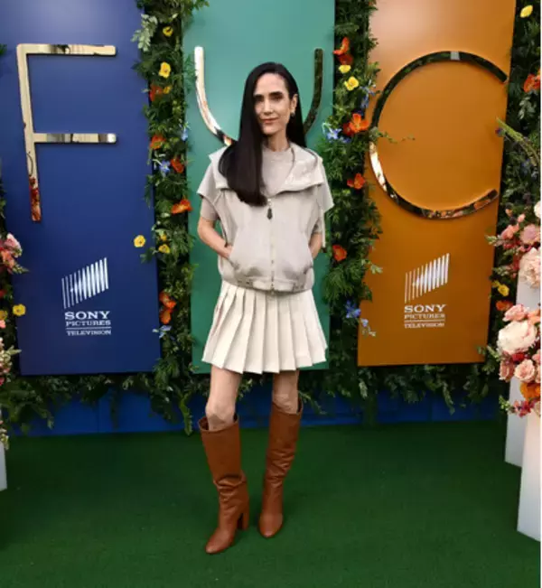 【ルイ・ヴィトン】ジェニファー・コネリー、ロサンゼルスで開催されたイベントにルイ・ヴィトンを着用