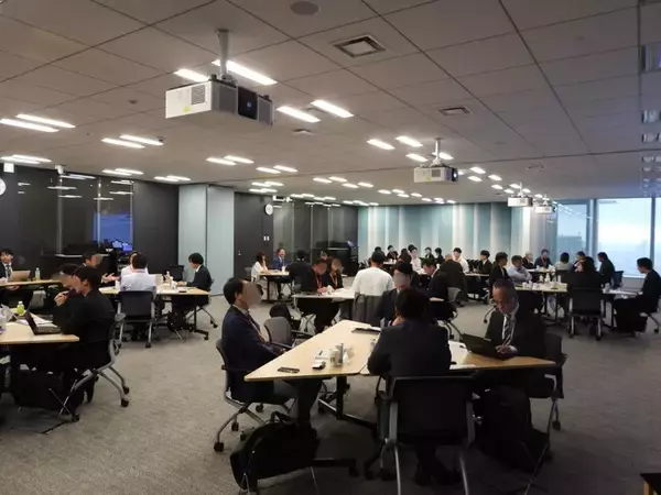 【開催報告】AIが支える教育と顧客応対の姿―金融業界コンタクトセンターのシニアマネジメント層に特化した経営研究会第6回について―