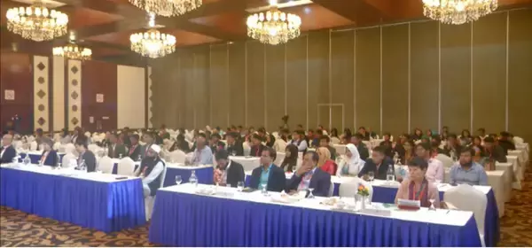 「国際シンポジウム2025開催レポート　日本・バングラデシュの専門家やアジアの若手研究者ら約200人が「医療」と「交通」テーマに議論」の画像