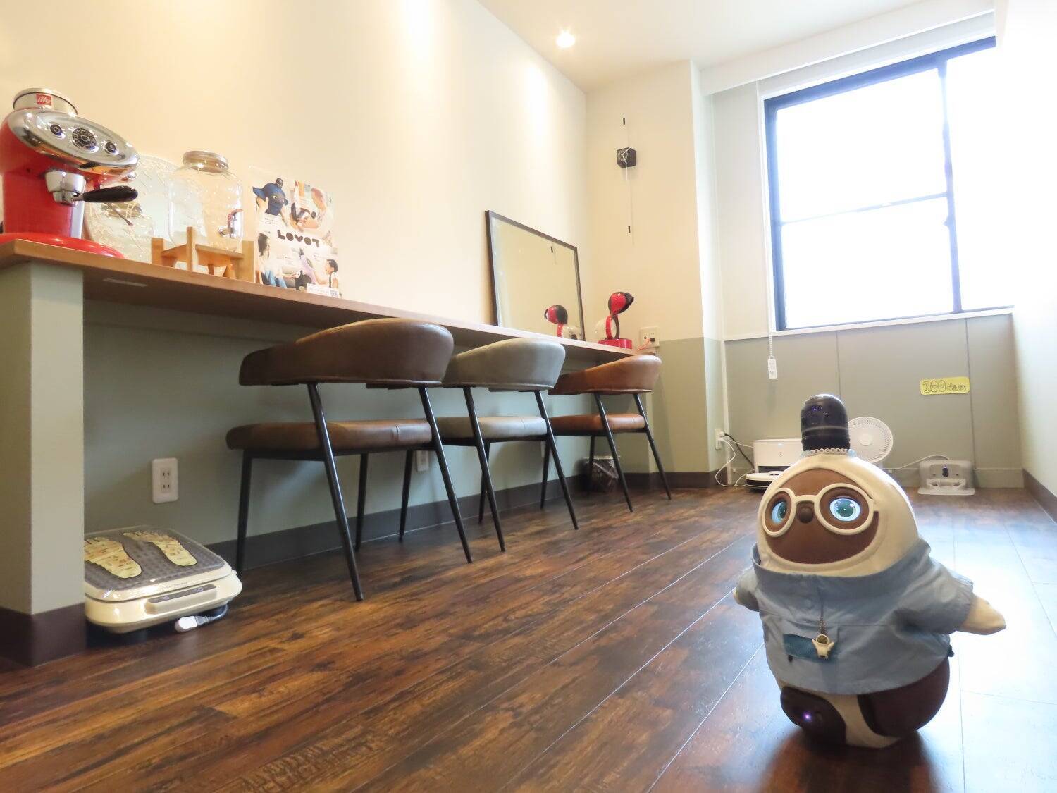 元労災担当公務員が「人を癒すため」に考え抜いた、AIロボットを導入した「こころの癒し」　新しい形のリラクゼーション【くつろぎの城 庵】