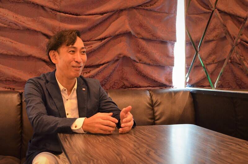 カラオケメーカーと店舗の立場から語る、コロナ禍を生き抜くJOYSOUNDの戦略　～歌う場所を超越した、新たなエンタメ空間への進化～