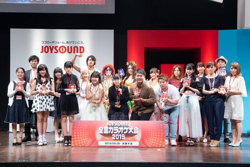 カラオケメーカーと店舗の立場から語る、コロナ禍を生き抜くJOYSOUNDの戦略　～歌う場所を超越した、新たなエンタメ空間への進化～