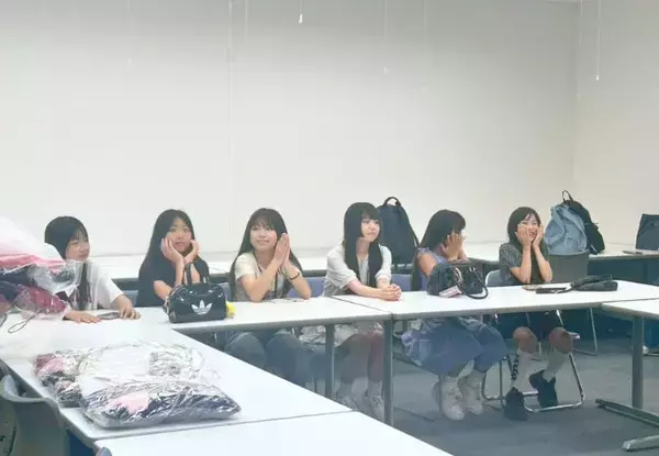 「「かわいい！」のその先へ。アイドルの浴衣着付けに込めた、着物文化と着付け師を未来へつなぐ想い」の画像