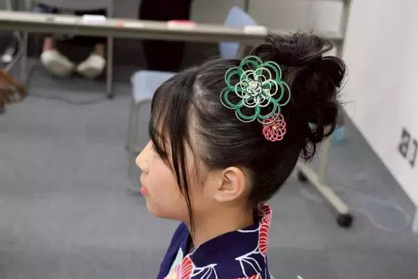 「「かわいい！」のその先へ。アイドルの浴衣着付けに込めた、着物文化と着付け師を未来へつなぐ想い」の画像