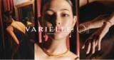 「【技術と感性の融合】ジュエリーブランド「VARIELLE」、クリエイティブディレクター玉川萌木氏とのコラボレーションライン「SIMONETTA COLLECTION」を発表」の画像1