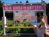 「農園リゾートTHE FARMが収穫体験の概念を覆す！人間がクレーンになる「世界初！大根UFOキャッチャー」イベントを11月30日より開催」の画像1