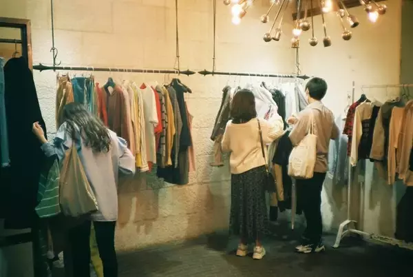 【“服を売らないアパレルブランド”が静岡初出店】 不要になった服持参で、新たな服を持ち帰る服の循環型サービス「CLOSET to CLOSET」期間限定オープン