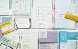 「【2027年1月始まり】仕事も趣味も推し活も一冊に。 ライフスタイルに合わせてカスタマイズできるダイアリー。」の画像1