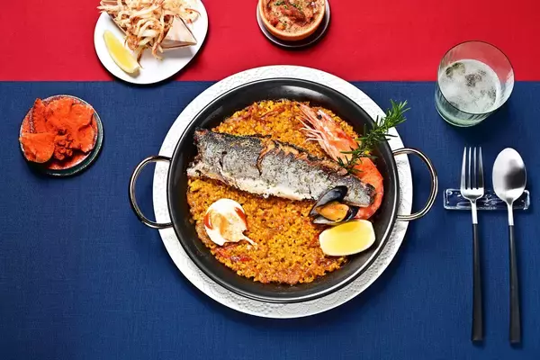 「「小樽に泊まる理由を作る」－利用率わずか8%。こだわりの夕食をやめて見つけた、「〆スイーツ」の逆転劇」の画像