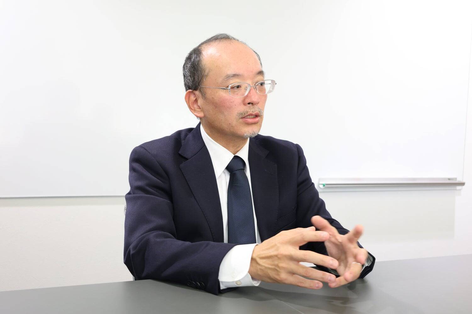 企業はAIとどう向き合うべきか。リスクマネジメントの視点から考える