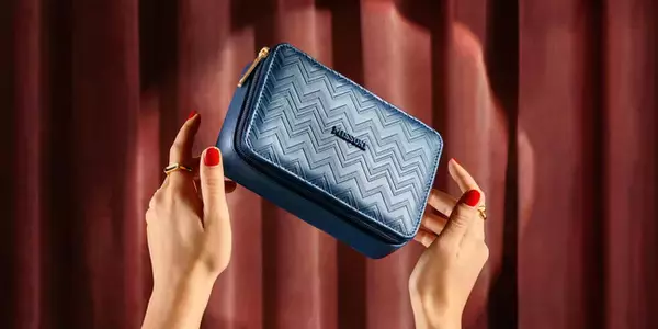 デルタ航空、イタリアの高級ブランド「ミッソーニ」製のアメニティキットをデルタ・ワンに導入