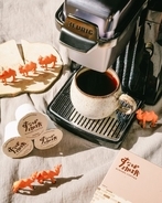 鳥取県の人気ご当地カフェ『すなば珈琲』の味わいをおうちで楽しめる「すなば珈琲プレミアムコーヒードリップカプセル」3月29(火)より発売