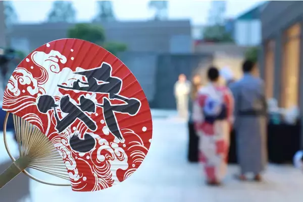 ホテル敷地内の独立型邸宅で、貸し切り縁日や、シェフがグリルするBBQを楽しもう　　ザ・ゲストハウス「夏祭りプラン」「プライベートBBQ パーティ」