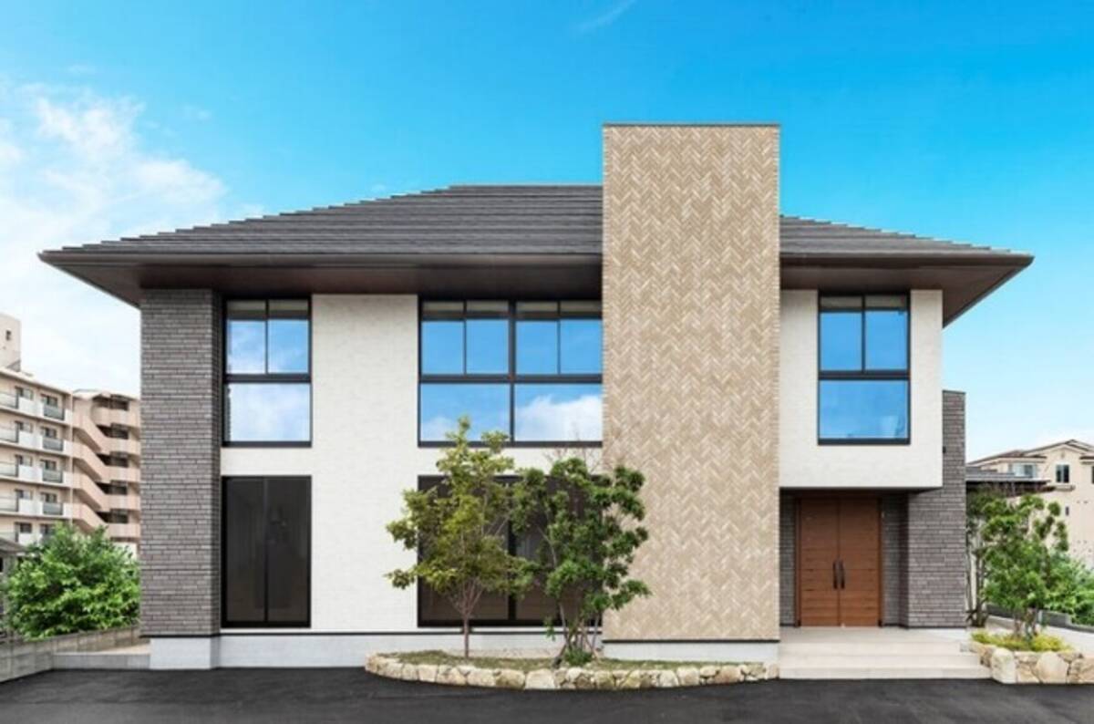 住宅会社売上成長率第1位のアイ工務店※1 二所ノ関親方（第72代横綱・元 