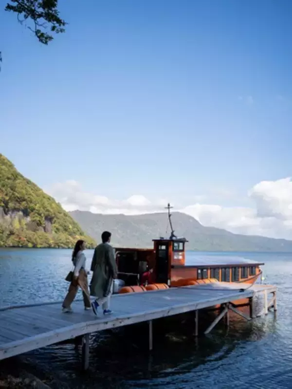 十和田湖の春、湖上からはじまる特別な朝。十和田プリンスホテル 2026シーズンオープン