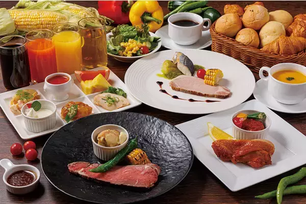 ローストビーフ、帆立貝、タンドリーチキンなど肉も魚も♪　「初夏の食べ放題ランチプラン」を販売