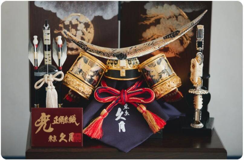 衣装にレース。扇にパール。自由になる節句人形。ーバイヤーの開発への想いを綴るー