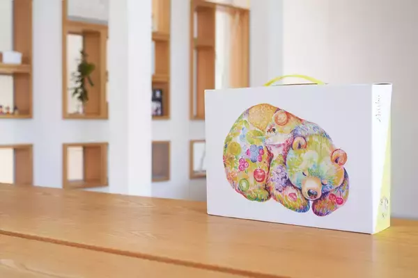 「「防災を、暮らしの中に」── 飾れる防災ブランド「Anibo」 第1弾《ビビりグマの冬ごもり》を発表。12/22 Makuakeで公開」の画像