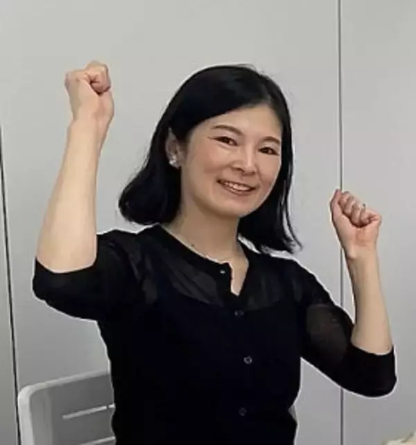 「【実写マンガ｜インナー開発室】ショーツのせいで、お尻が４つに!?」の画像