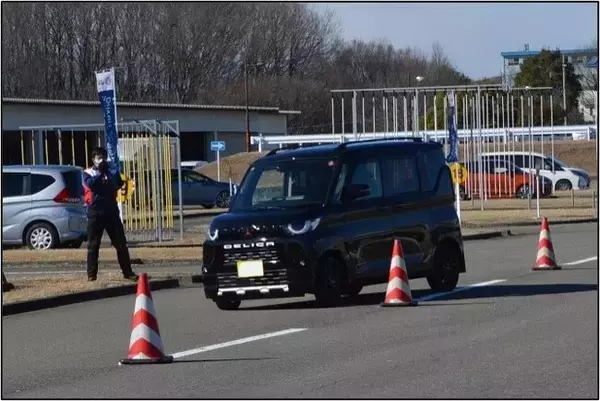 「【JAF栃木】安全運転を考える！大人気のJAF実技講習会「ドライバーズセミナー 一般コース（半日）」を開催します！」の画像