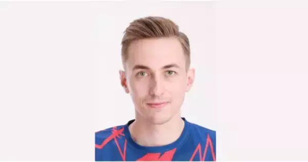 リアム ピッチフォード選手契約更新のお知らせ