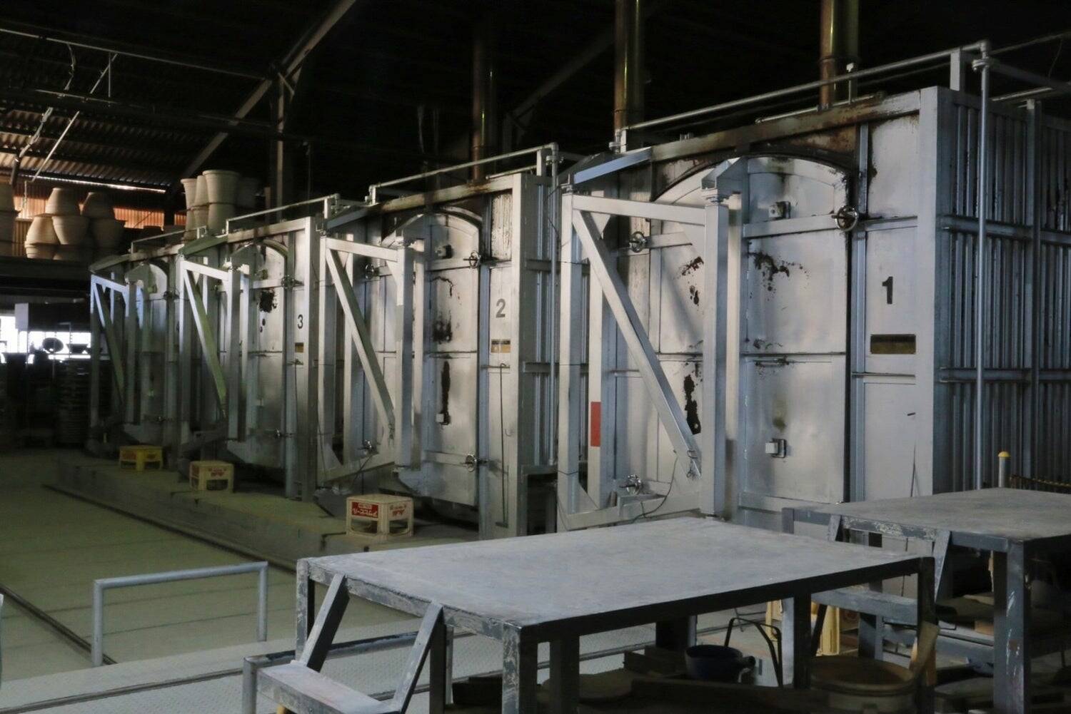 器は「暮らしと土地をつなぐメディア」。信楽焼ブランド「PLUS GARDEN」窯元が挑む体験型発信拠点「かまーとの森」