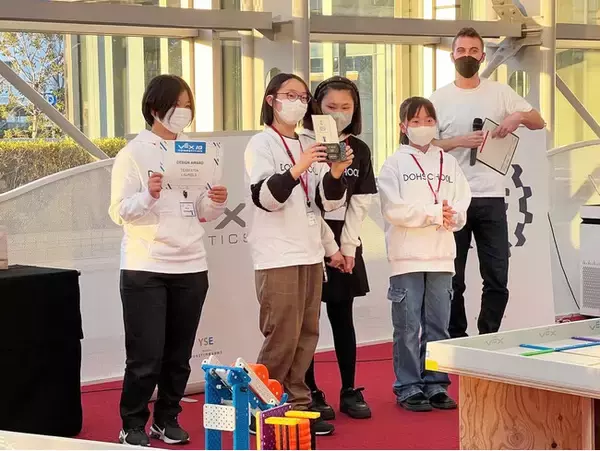 【世界大会出場決定！】　女子小中学生4人組が世界最大級のロボットコンペティション「VEXロボティクス」の日本代表チームに選出！